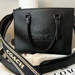 COACH Tote With Signature Canvas